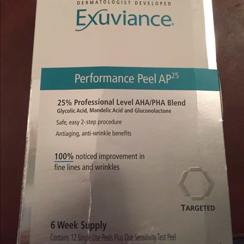 Exuviance Performance Peel